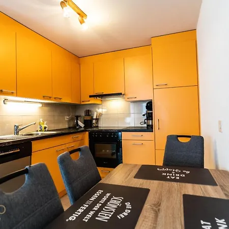 Haus Simplon, Glis Glis
